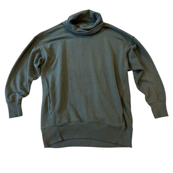 Aerie Turtleneck Military Green Sweatshirt - Picture 1 of 6